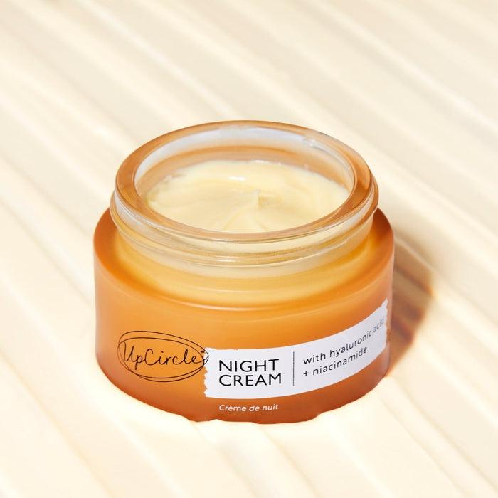 Night Cream With Hyaluronic Acid + Niacinamide