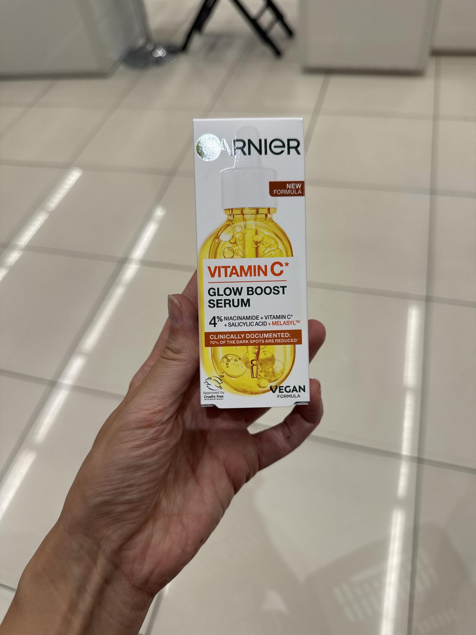 Vitamin C Glow Boost Serum