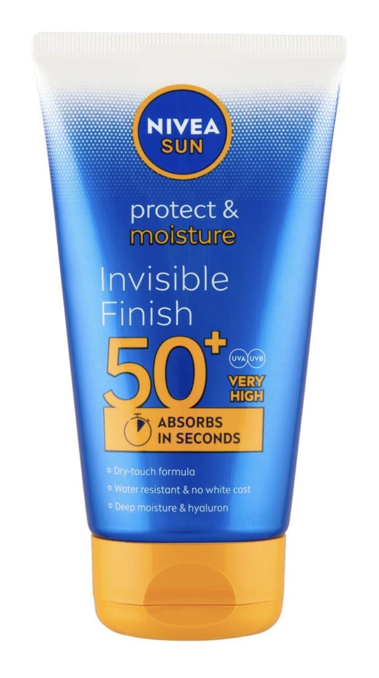 Sun Protect & Moisture Invisible Finish SPF 50+
