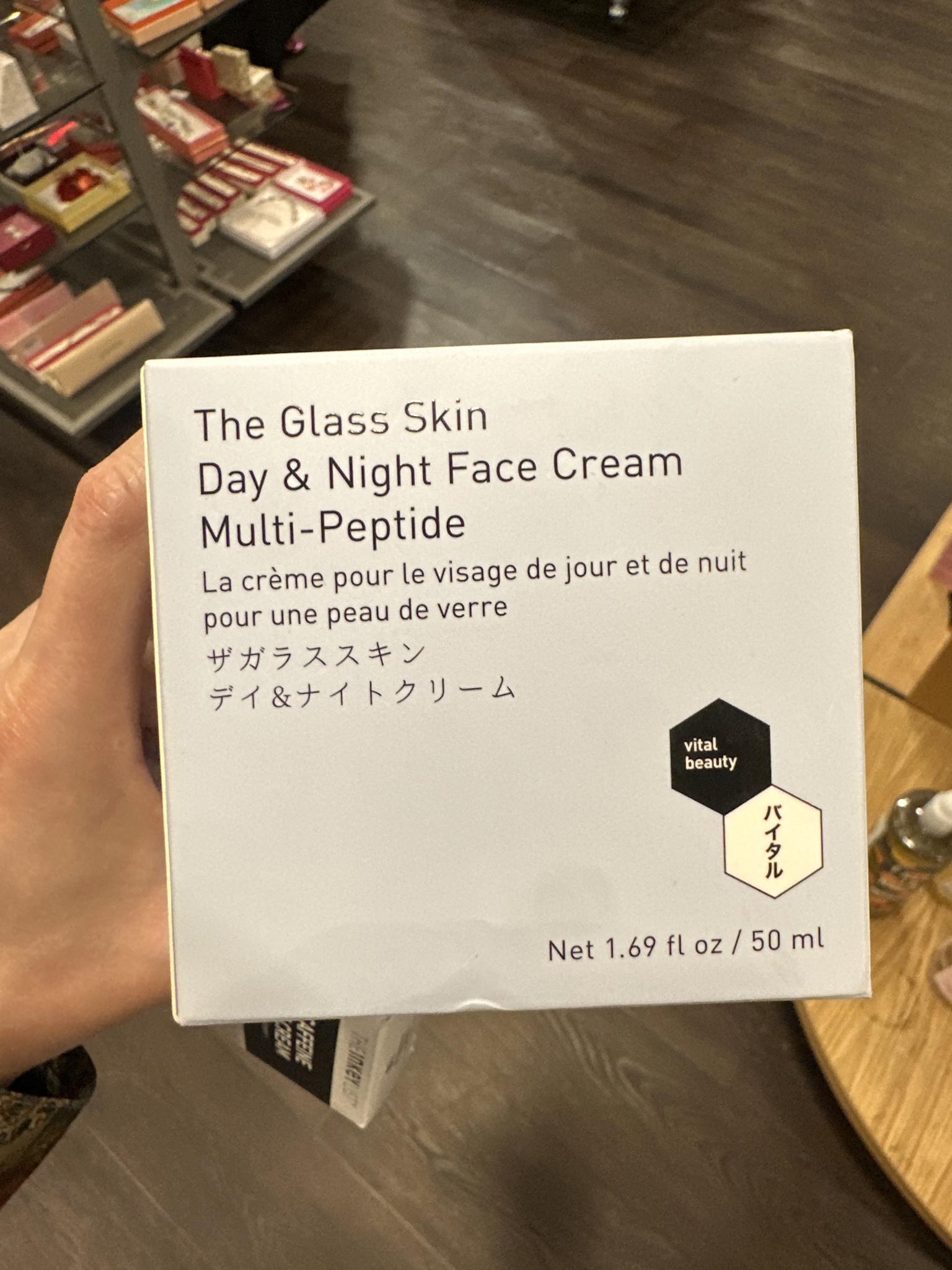 The Glass Skin Day And Night Face Cream
