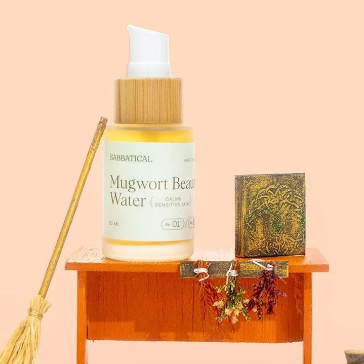 Mugwort Beauty Water
