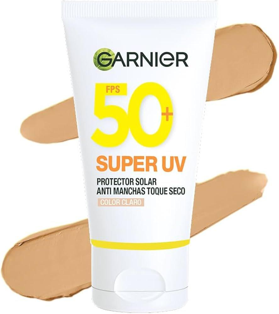 Super UV Protector Solar Anti Manchas Toque Seco Color Claro FPS50