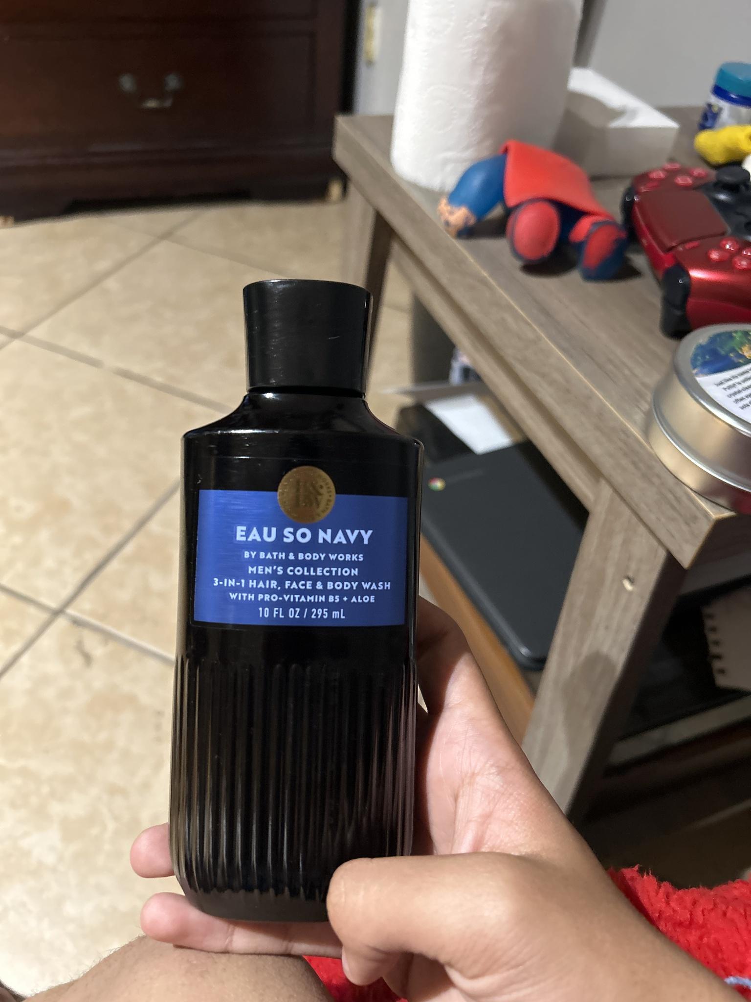 Eau So Navy