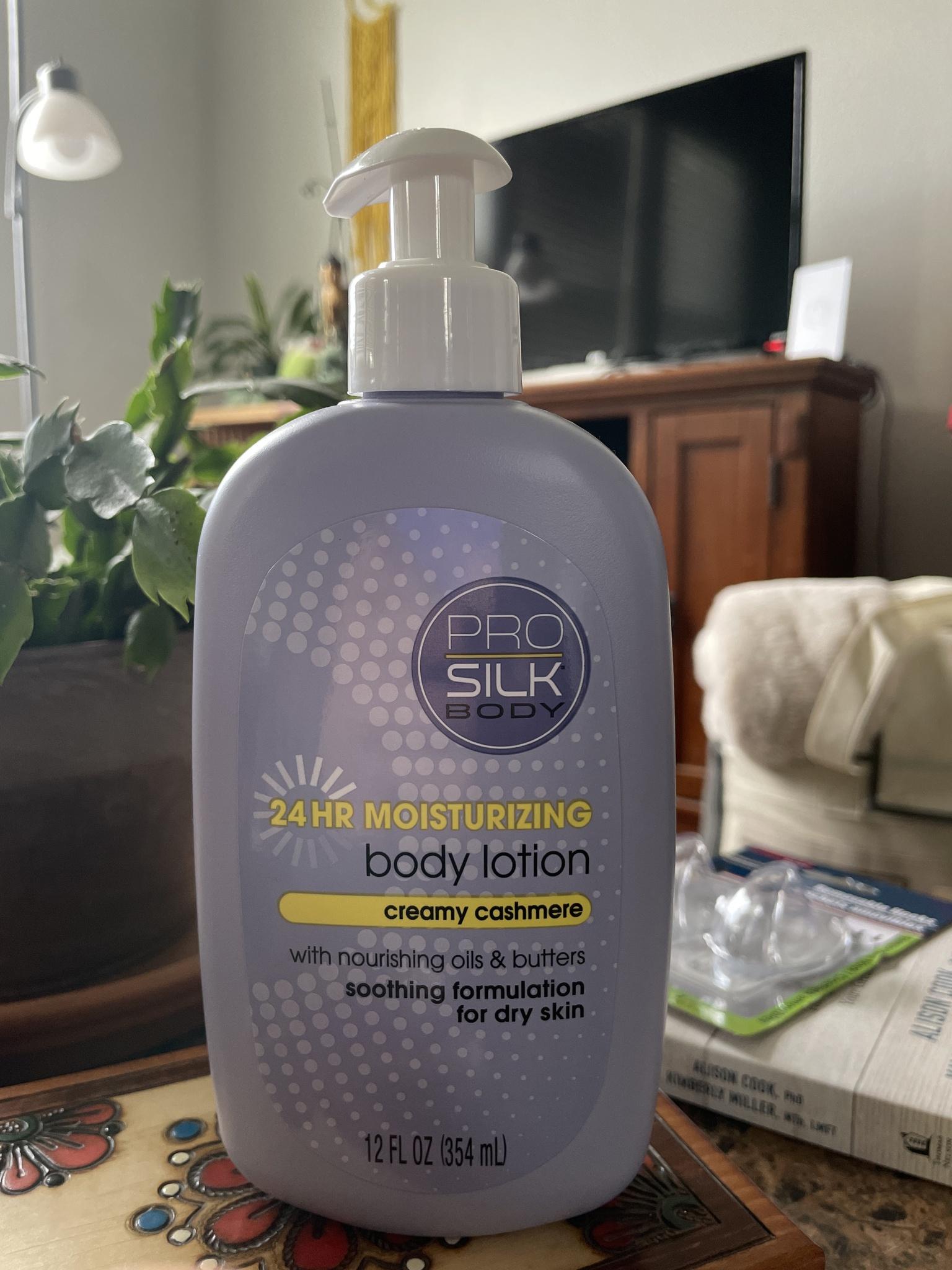 24 Hr Moisturizing Body Lotion Creamy Cashmere