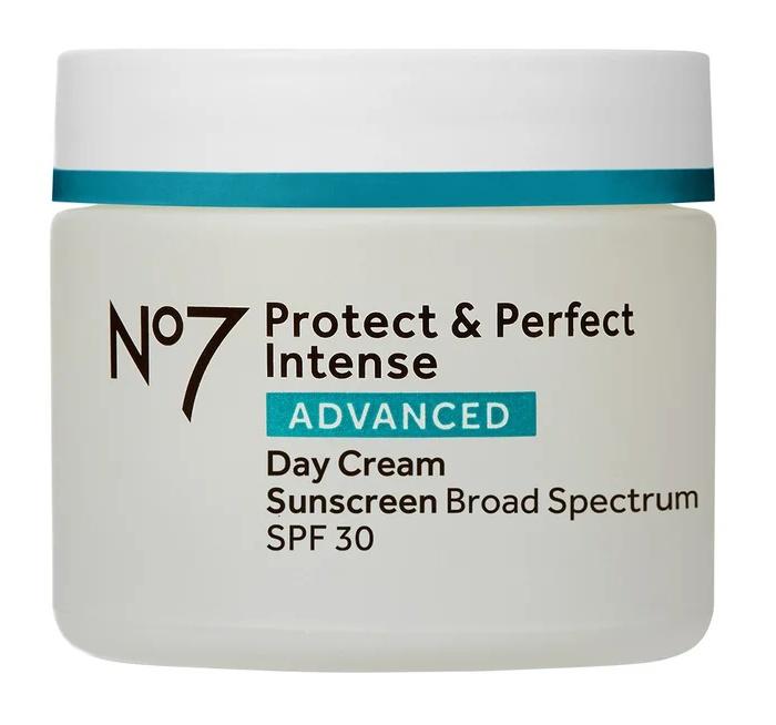 Protect & Perfect Intense Advanced Day Cream Sunscreen Broad Spectrum SPF 30
