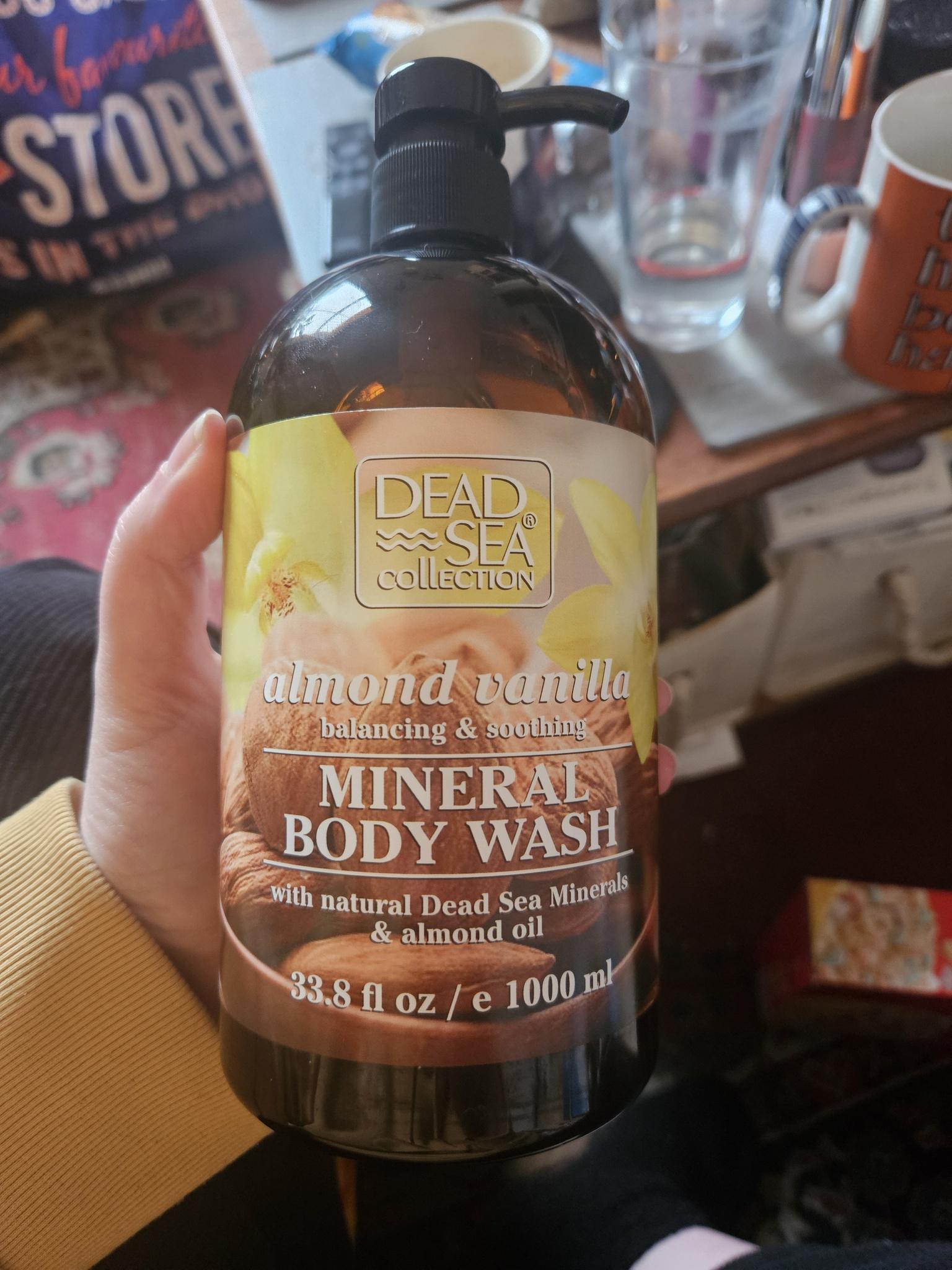 Mineral Body Wash Almond Vanilla