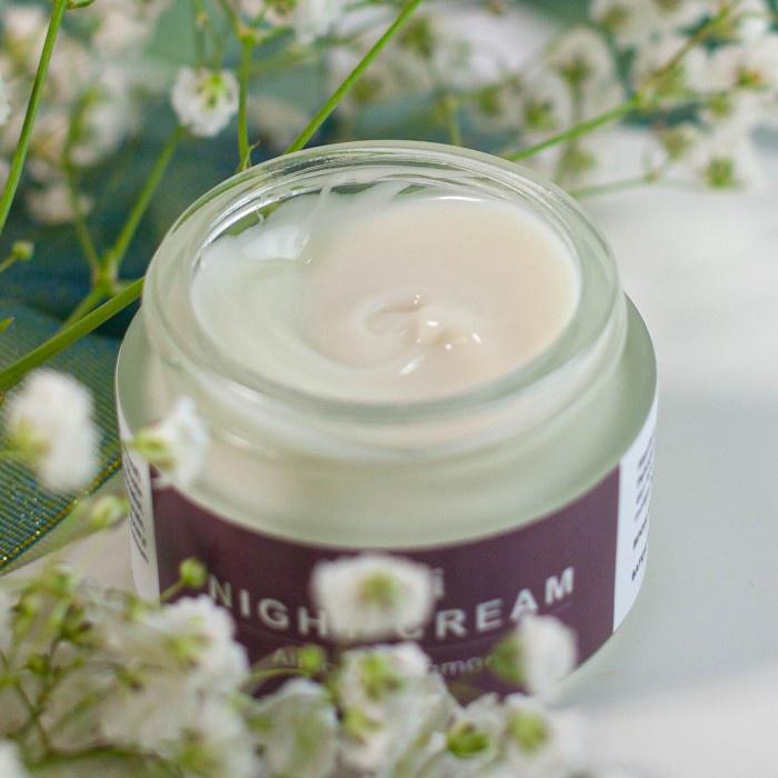 Almond Tamanu Night Cream