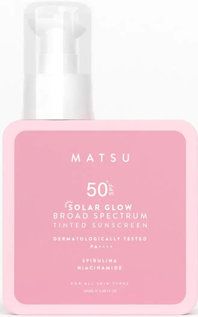 Solar Glow Tone Equalizing and Anti-Blemish SPF 50+ Colored Sunscreen