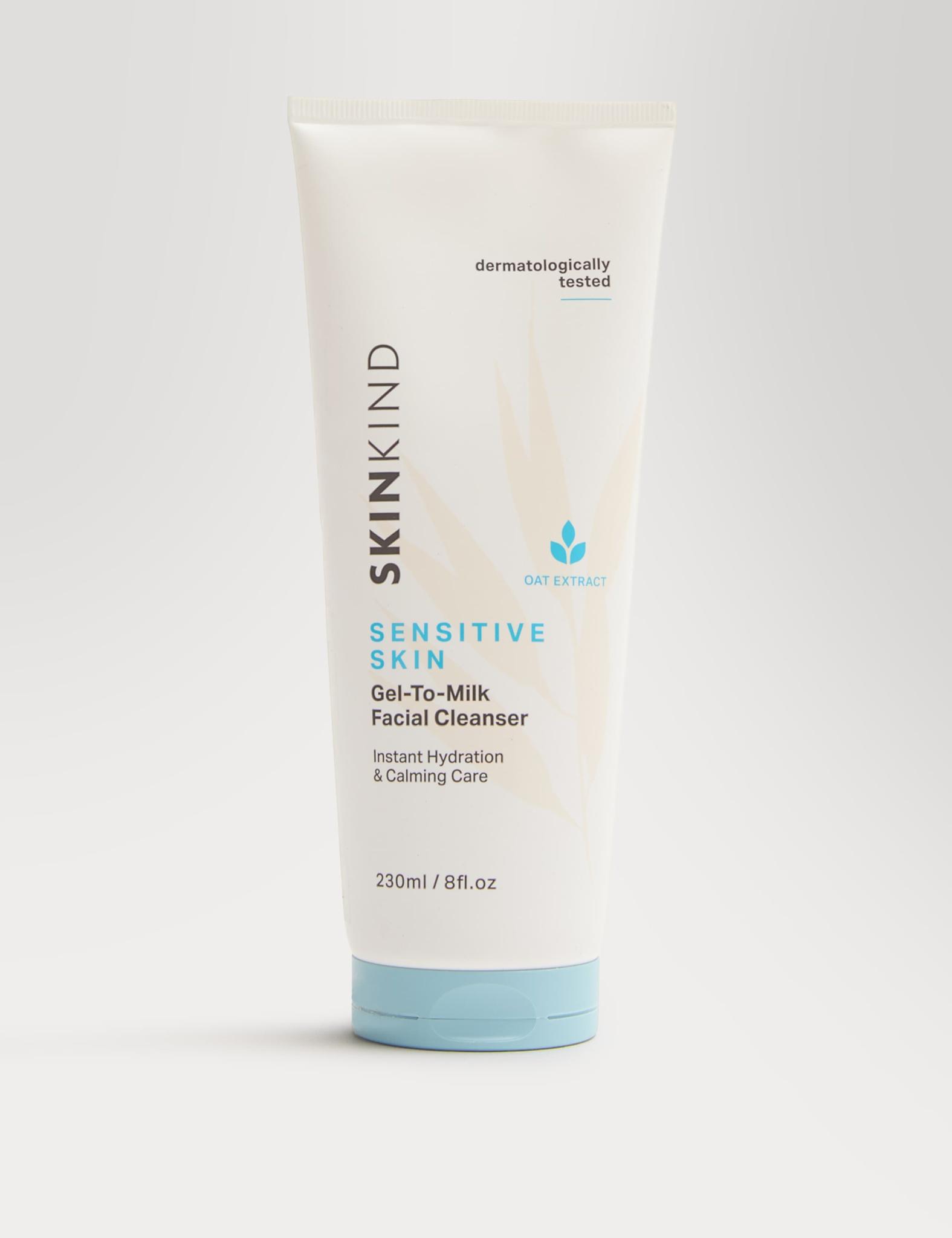Transforming Gel-to-milk Facial Cleanser