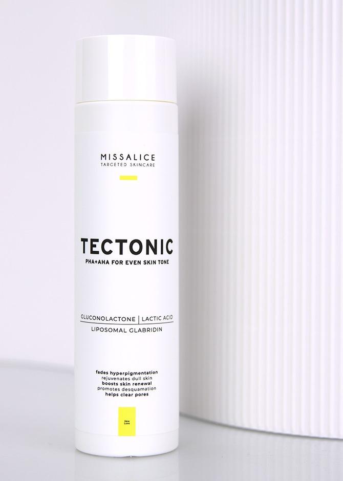 Tectonic / Toner With Liposomal Glabridin