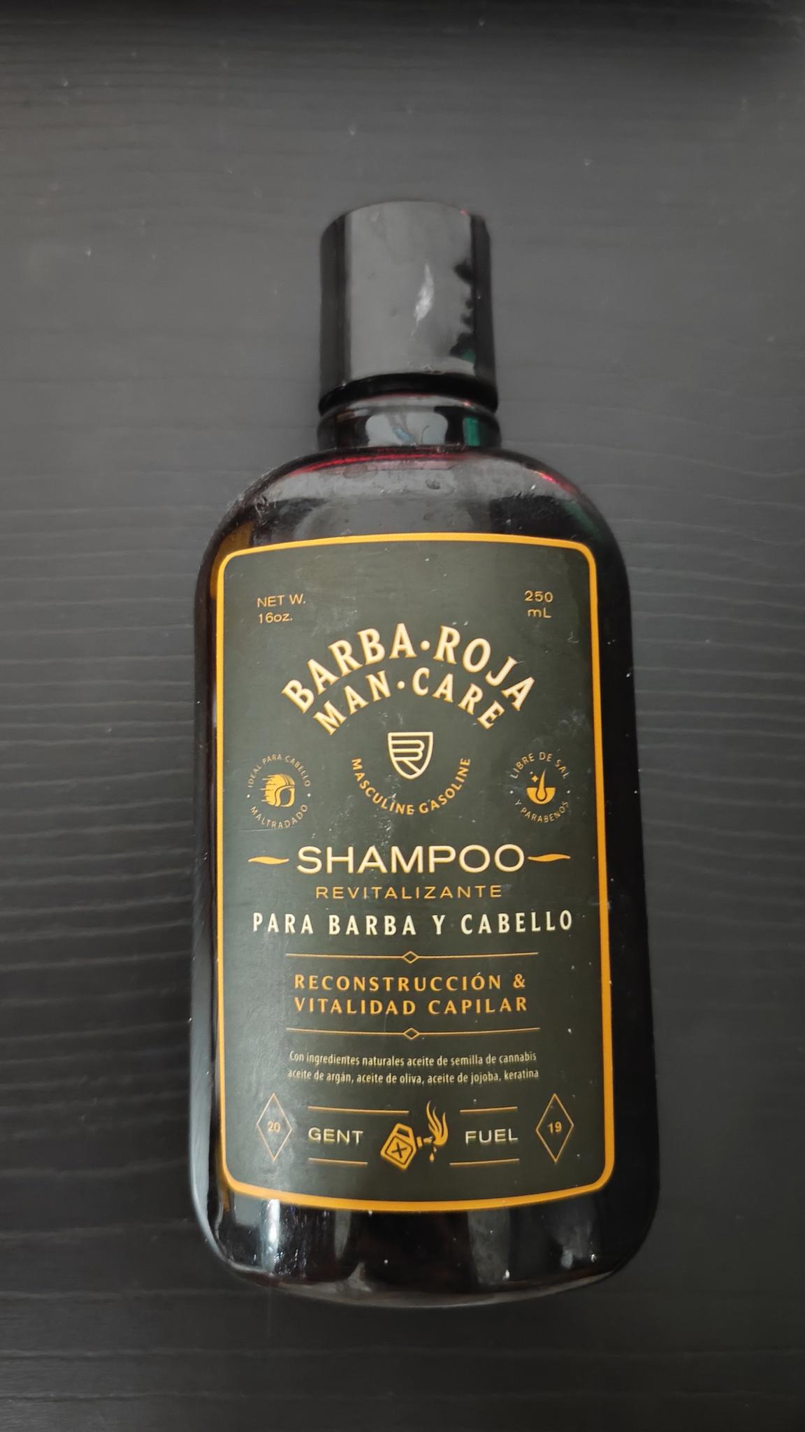Shampoo Revitalizante Para Barba Y Cabello