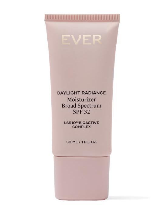 Daylight Radiance Tinted Moisturizer SPF 32