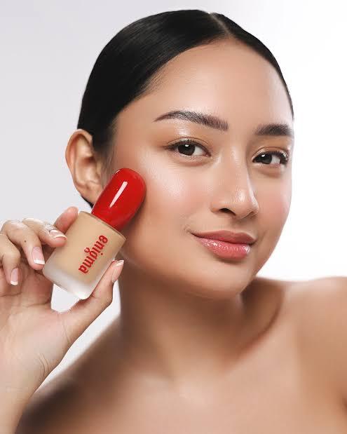 Skintroduction Longwear Liquid Foundation