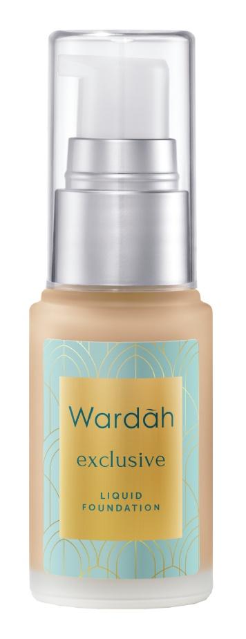 Exclusive Liquid Foundation 03 Sandy Beige