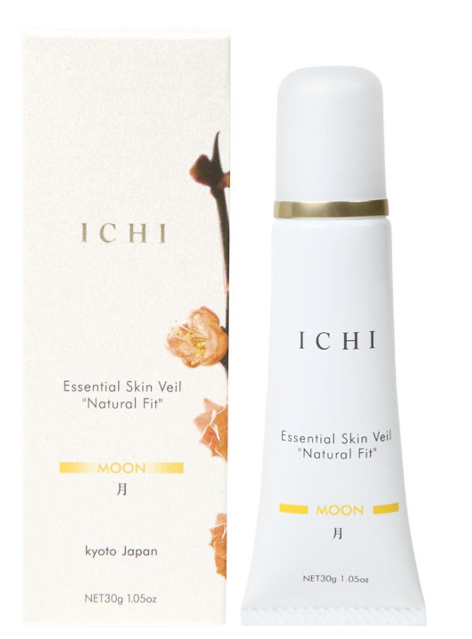 Essential Skin Veil "natural Fit" Moon SPF 50