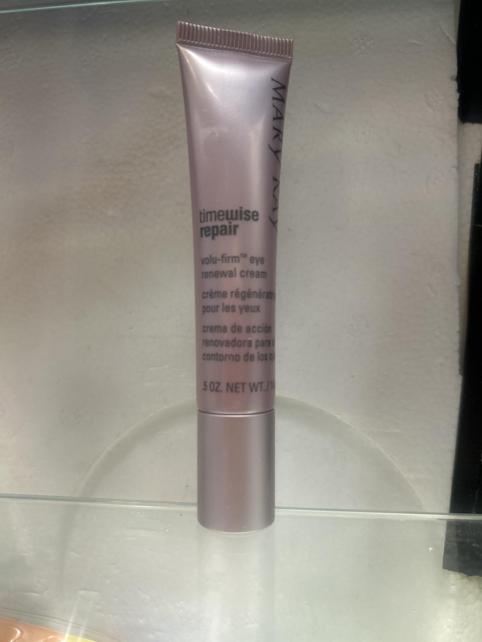 Timewise Repair Volt-firm Eye Renewal Cream