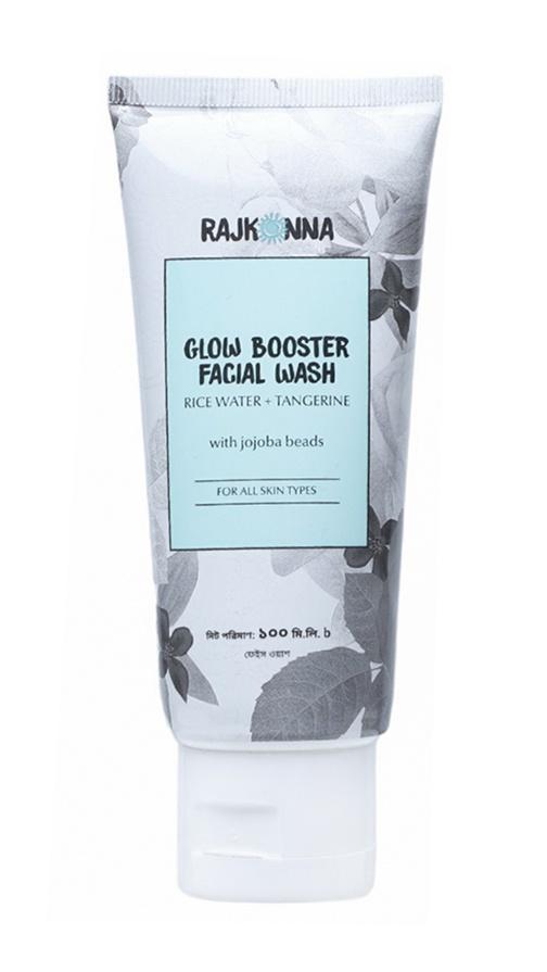 Glow Booster Facial Wash With Jojoba Beads